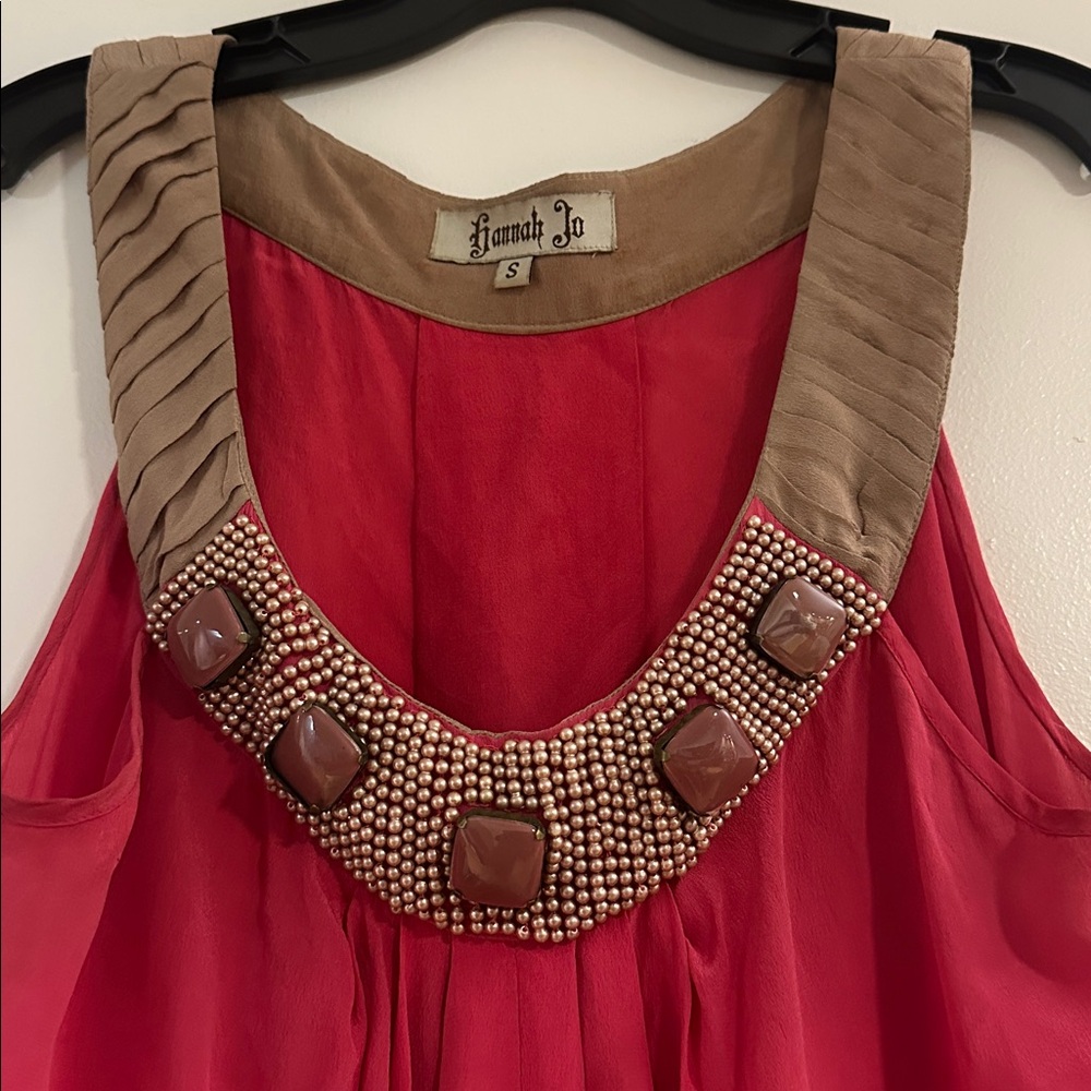 Vintage Silk Top, Flowy Coral Pink w Beaded Neckline, Tan Pleat Detail, Sz Small